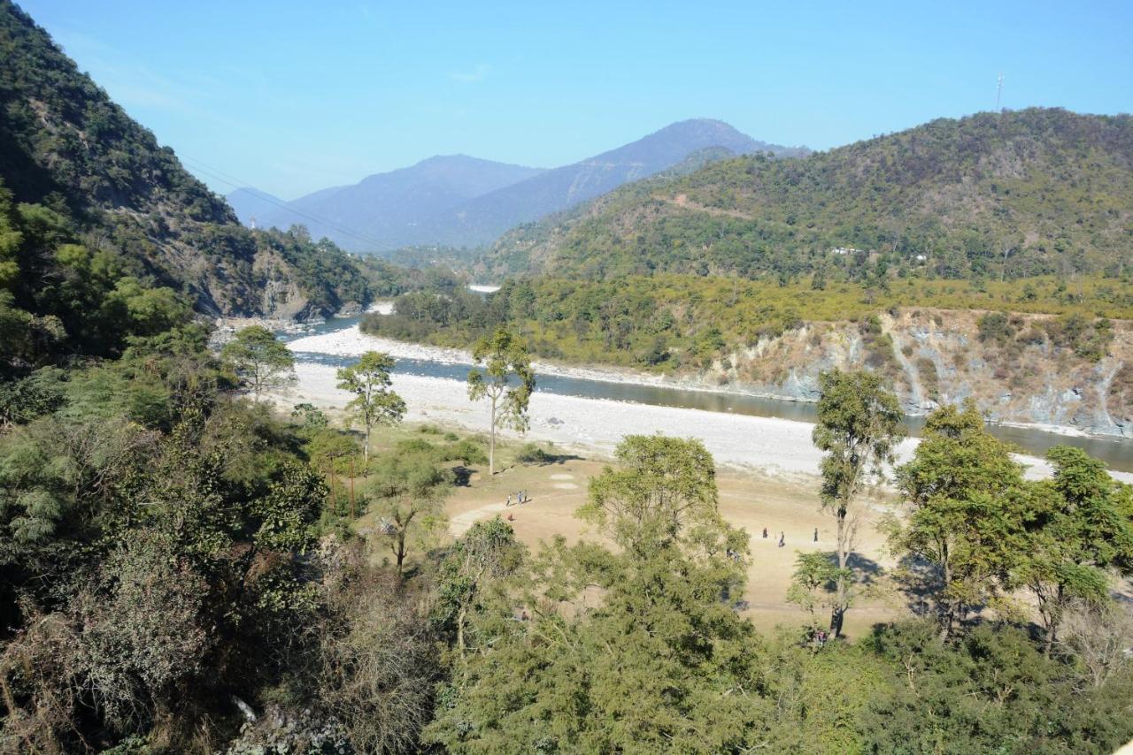 Shivalik Riverine And * Lansdowne